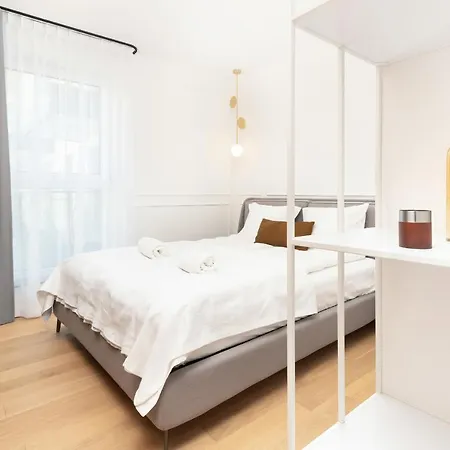 Apartments Old Town Sw. Barbary By Renters