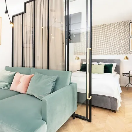 Apartments Old Town Sw. Barbary By Renters Apartament